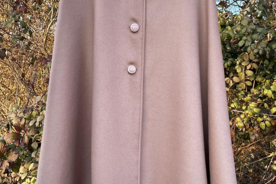 mantella donna rosa 4